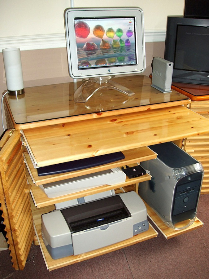 Making Apple Desk 7-2008