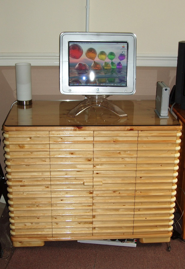 Making Apple Desk 4-2008